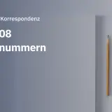 Geschäftliche Korrespondenz: DIN-5008 Telefonnummern. Ein Bleistift liegt neben einem Blatt Papier.