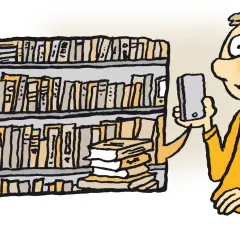 Mann mit Smartphone vor Bücherregal, das eine digitale Ablage symbolisiert.
