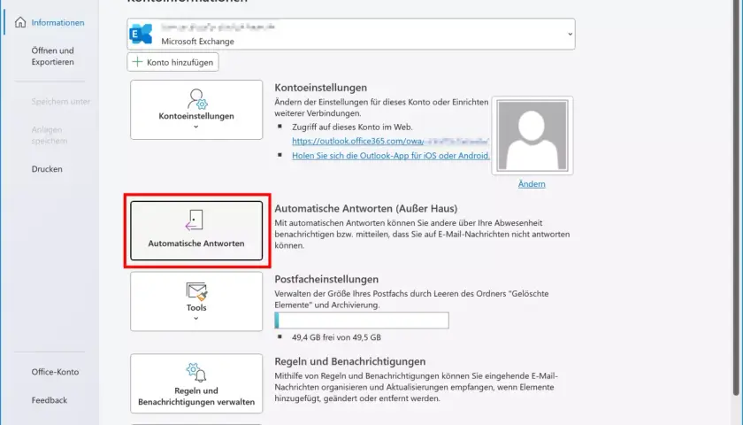 Outlook-Einstellungen: Automatische Antworten (Abwesenheitsnotiz Outlook Englisch) einrichten, um Abwesenheit zu kommunizieren.