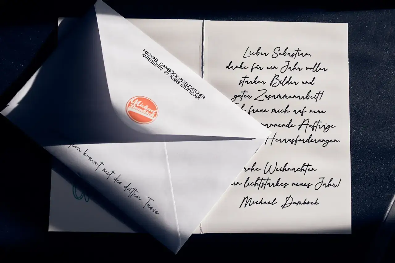 Ein liebevolle verabschiedung brief mit Dank für ein Jahr voller starker Bilder und guter Zusammenarbeit. Michael Damböck wünscht frohe Weihnachten.
